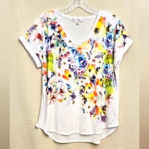NorthStyle Women's White Floral Top Sz L